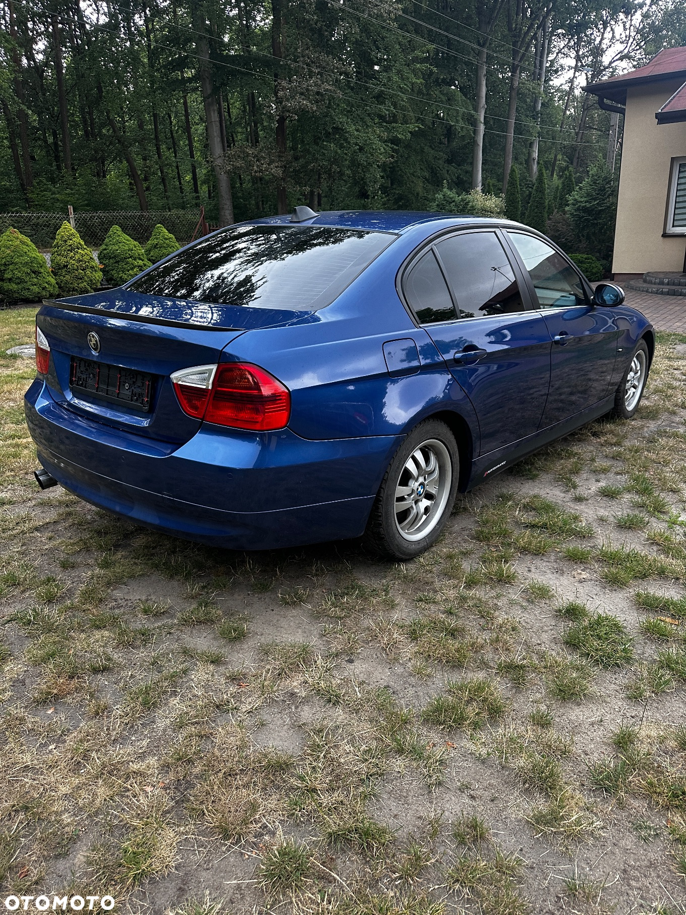 BMW Seria 3 325i - 4