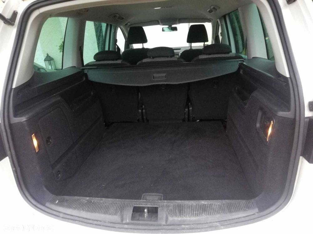 Volkswagen Sharan - 7