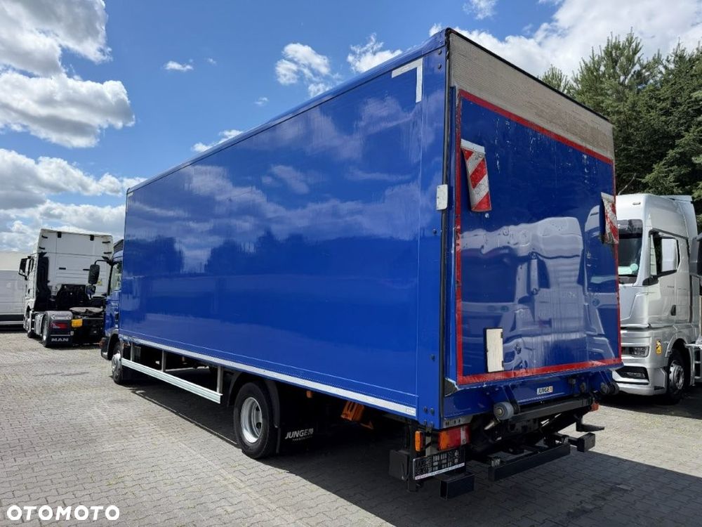 MAN TGL 12.250 NAVI KONTENER tylko 250 tys. km WINDA KONTRAKT SERWIS MAN DE - 2