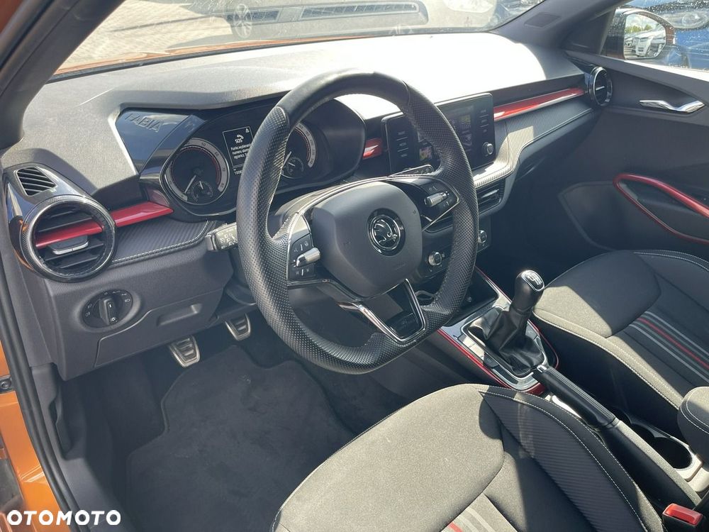 Skoda Fabia 1.0 TSI Monte Carlo - 7
