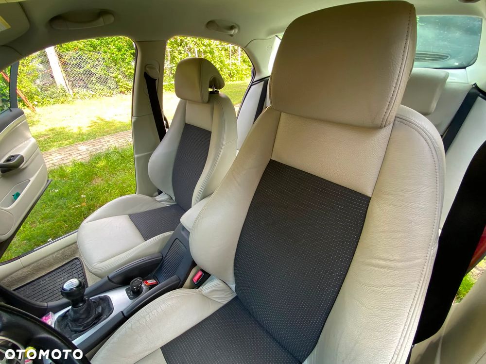Saab 9-3X - 5