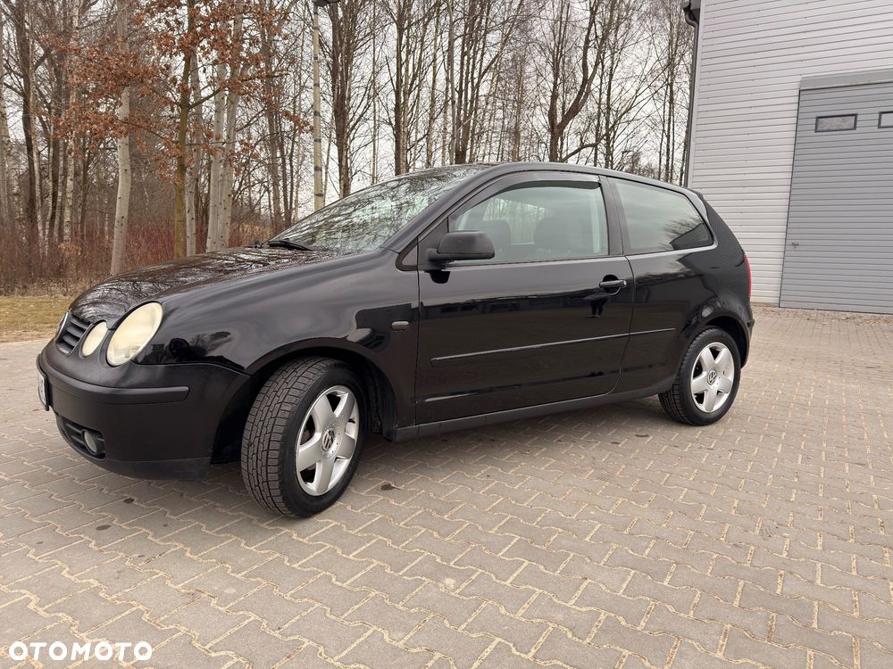 Volkswagen Polo 1.4 FSI - 11