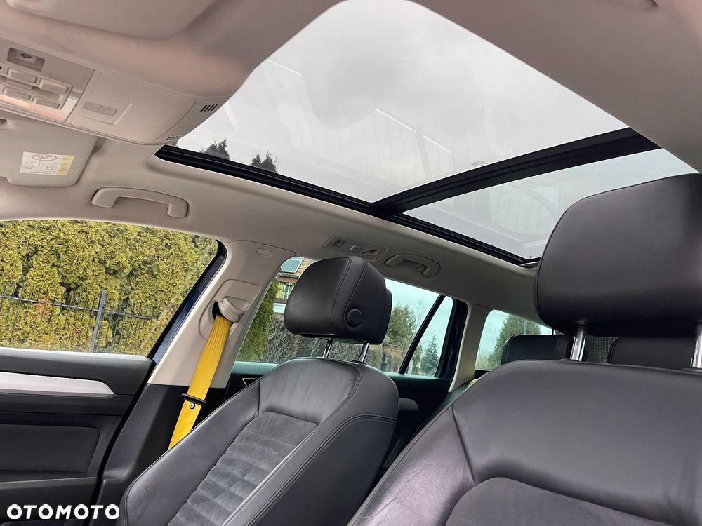Volkswagen Passat Variant 2.0 TDI SCR 4Motion DSG (BMT) Highline - 27