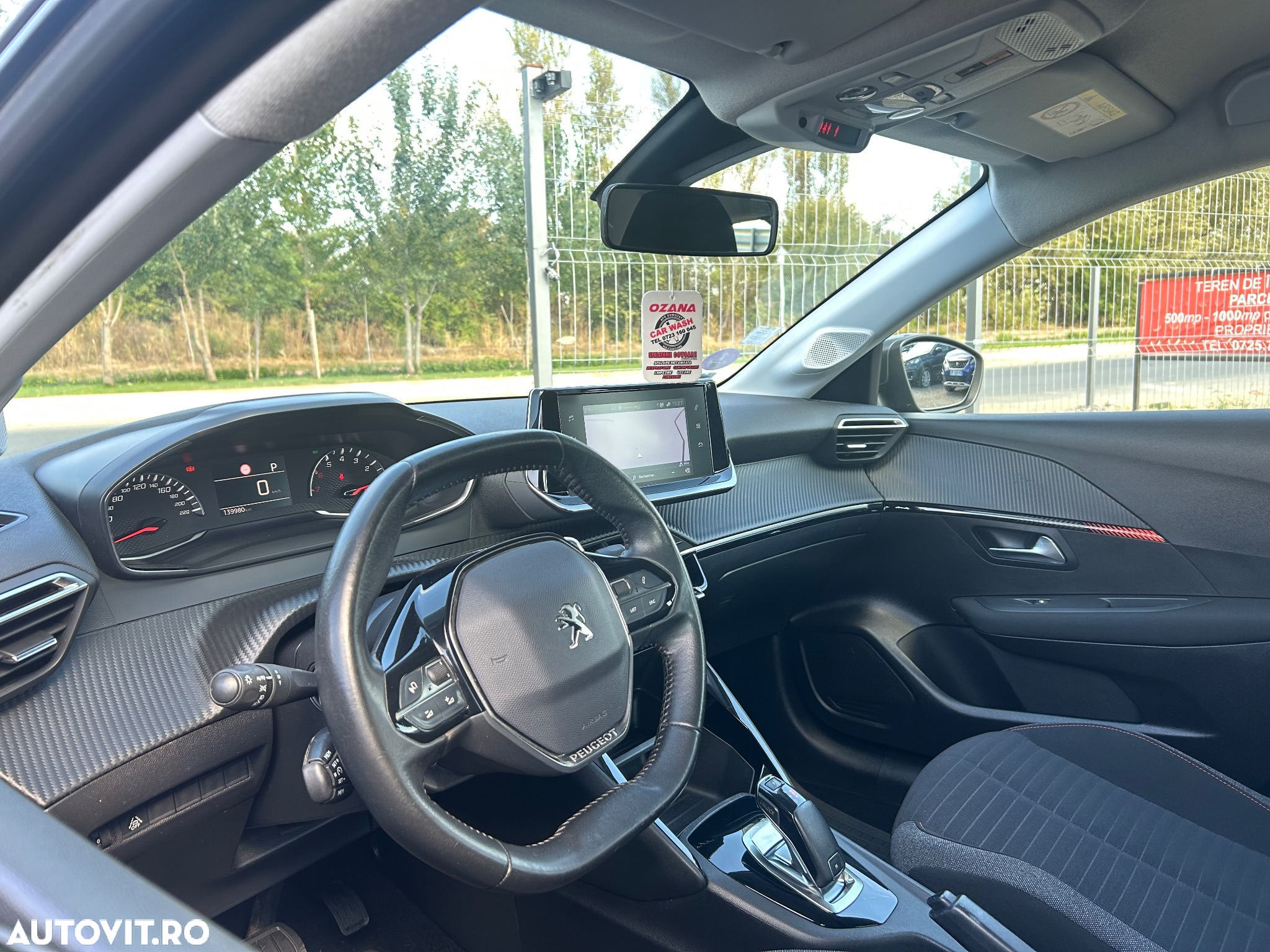 Peugeot 208 1.2 L PureTech STT EAT8 Active Pack - 8