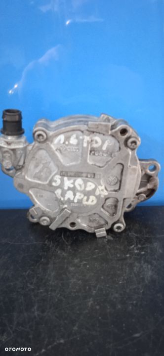 Pompa Vacum Skoda Rapid 1.6 TDI 03L145100G - 2