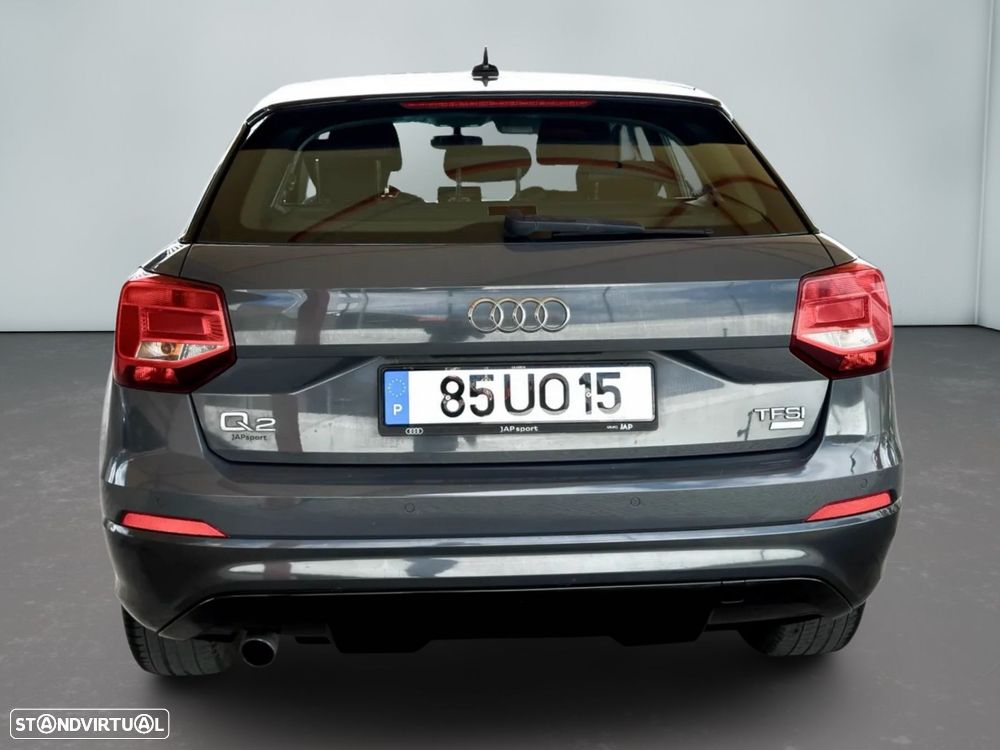 Audi Q2 1.0 TFSI Design — fotografia 7
