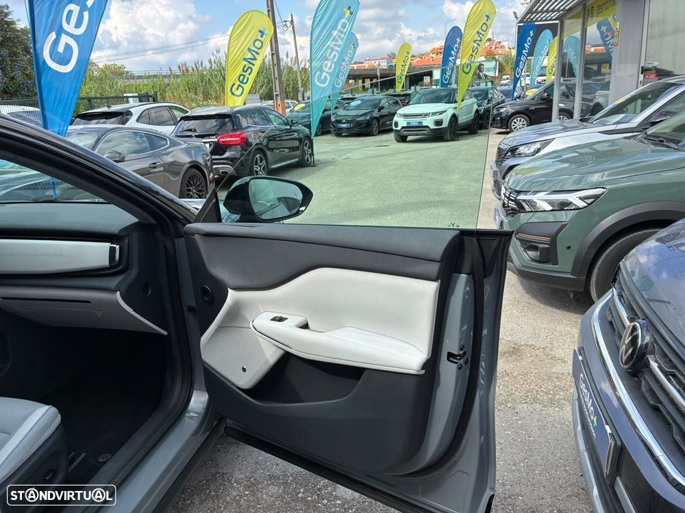 Voyah Courage 80 kWh Exclusive - 35
