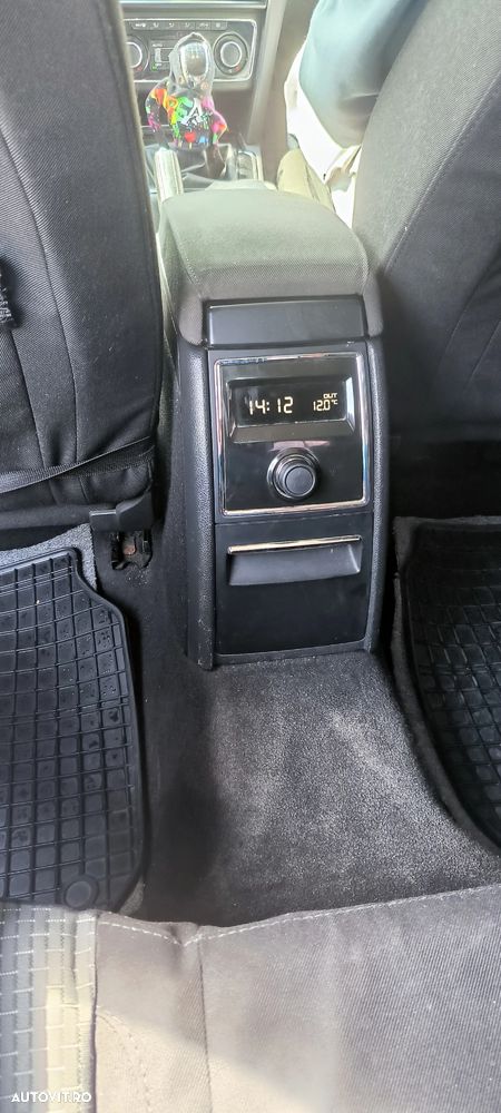 Skoda Superb 1.9 TDI GreenLine - 9