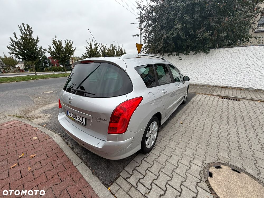 Peugeot 308 - 4
