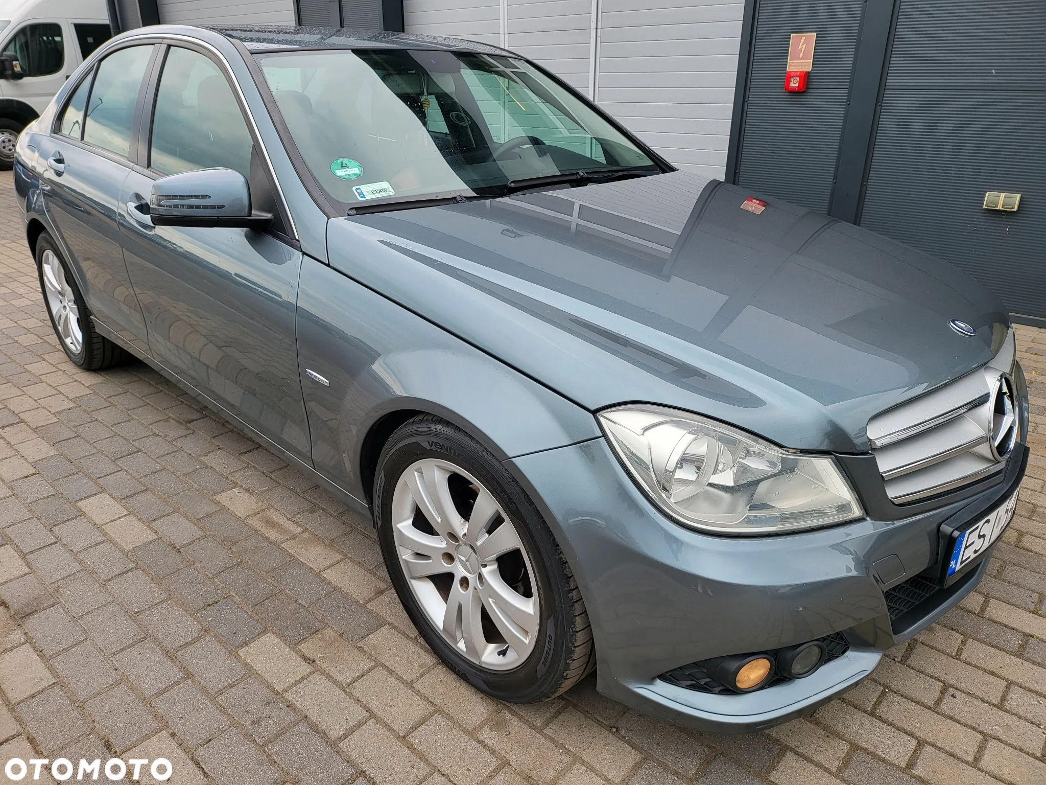 Mercedes-Benz Klasa C 220 CDI BlueEff Edition Elegance - 14