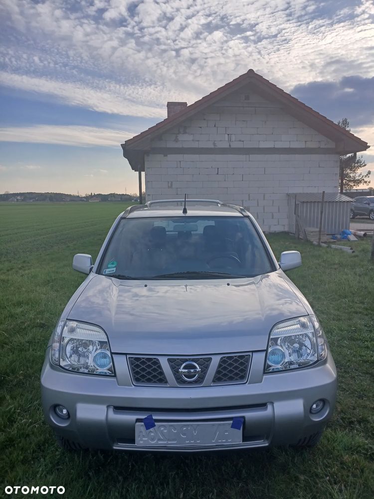Nissan X-Trail 2.2 dCi Sport - 2