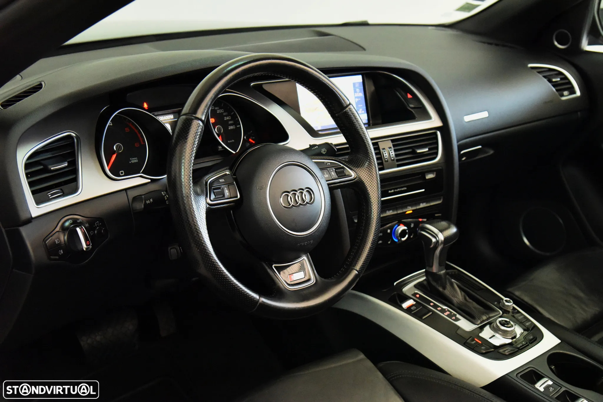 Audi A5 Cabrio 2.0 TDi Multitronic S-line - 23