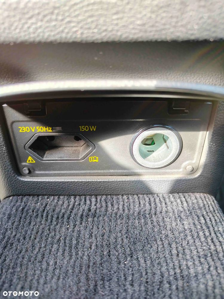 Volkswagen Passat 2.0 TDI BMT Comfortline DSG - 10