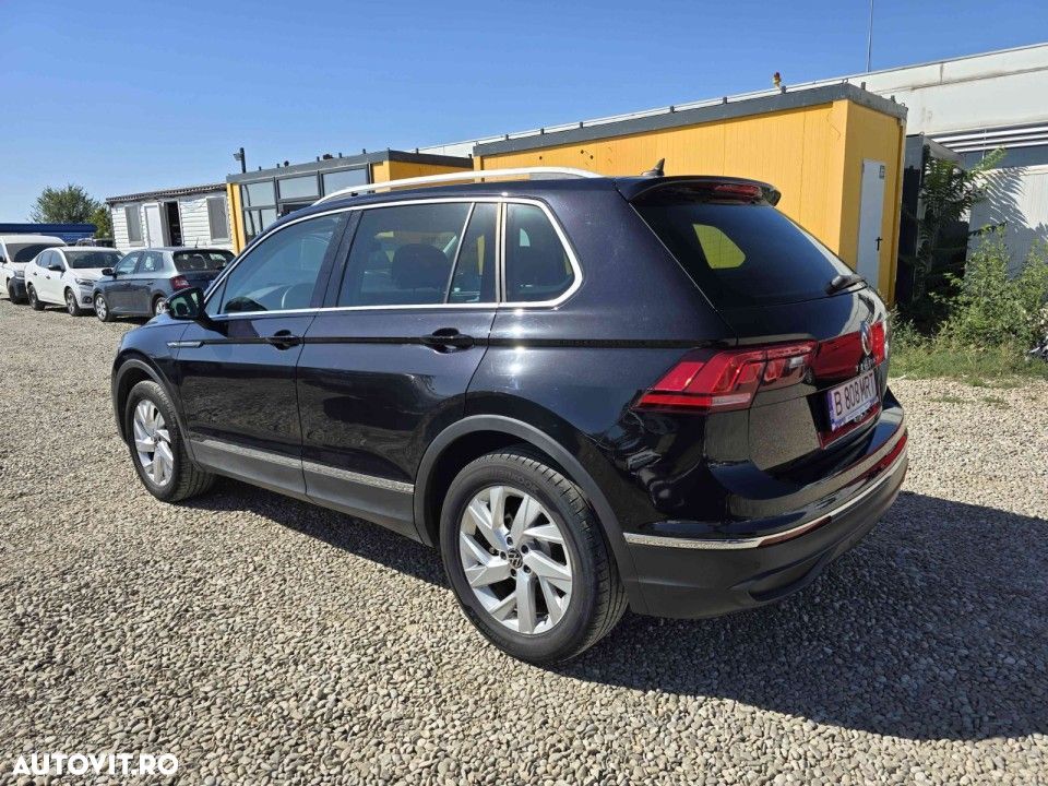 Volkswagen Tiguan - 5