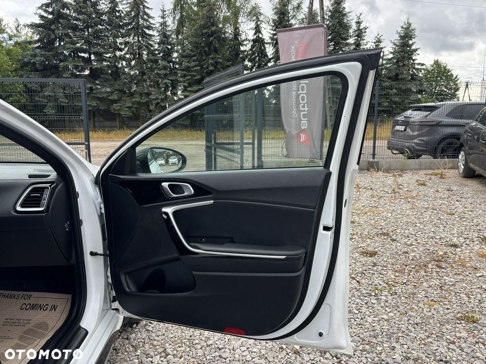 Kia ProCeed 1.4 T-GDI GT Line - 39