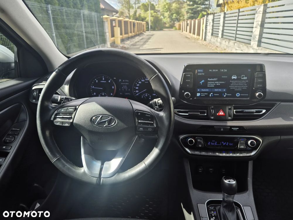 Hyundai i30 1.6 D Comfort DCT - 7