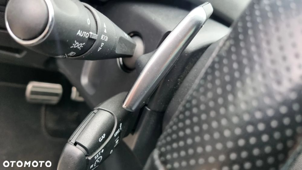 Peugeot 3008 BlueHDi 180 Stop & Start EAT8 Crossway - 22