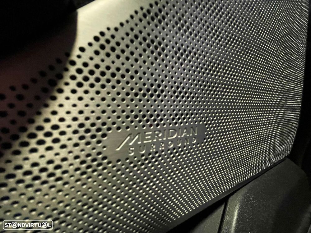 Land Rover Range Rover Velar 3.0 D R-Dynamic HSE - 22