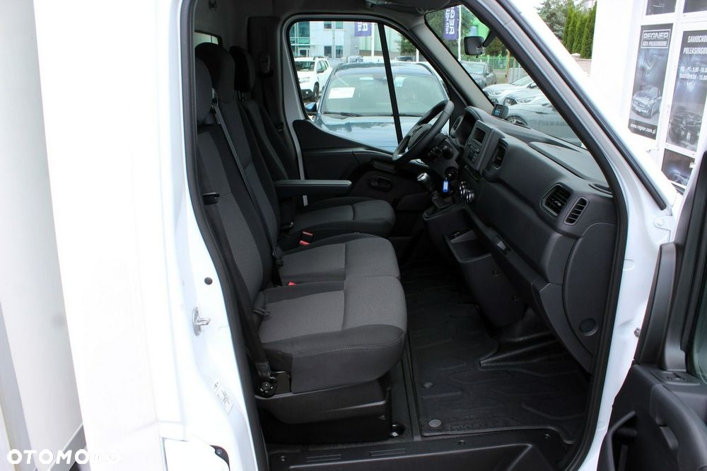 Renault Master - 11