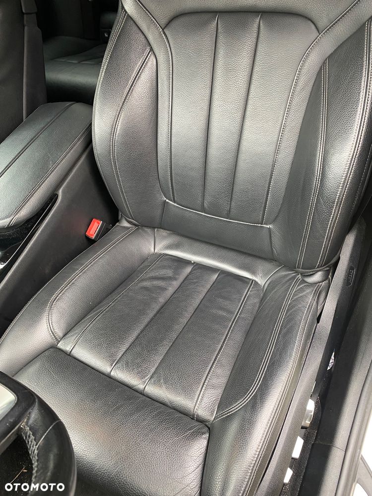 BMW Seria 5 520d - 12