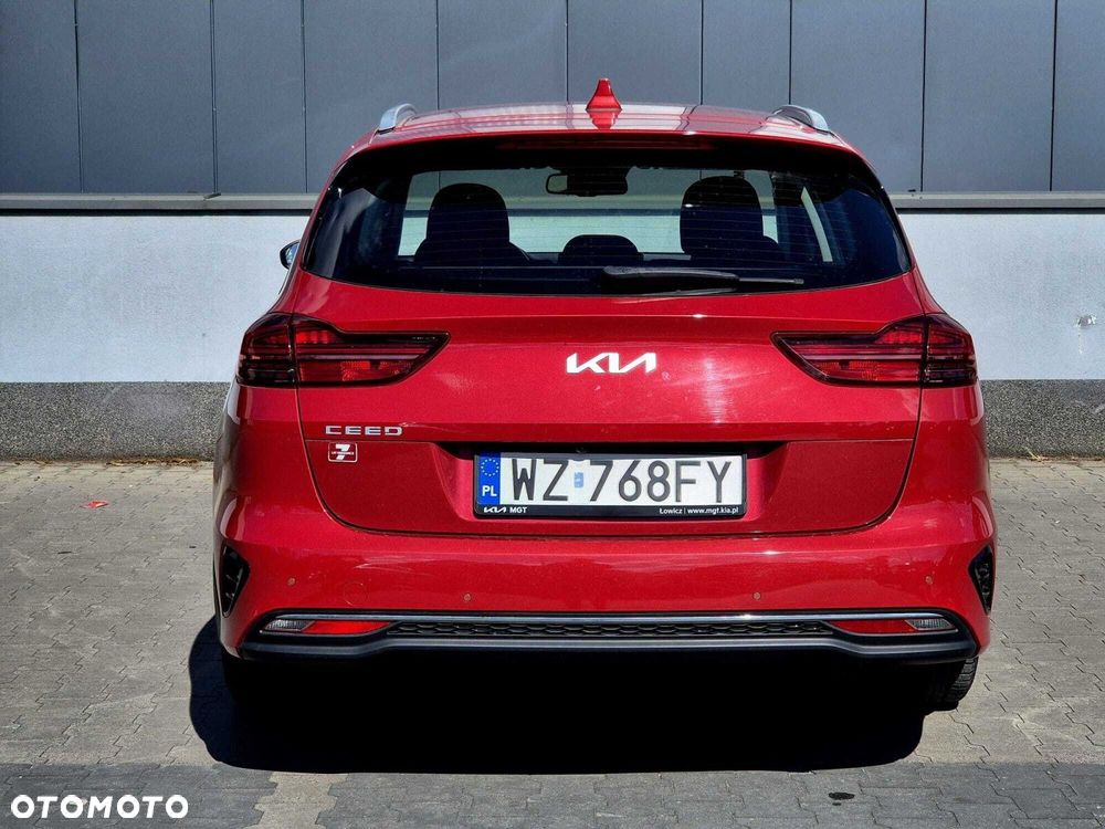 Kia Ceed 1.5 T-GDI M - 12