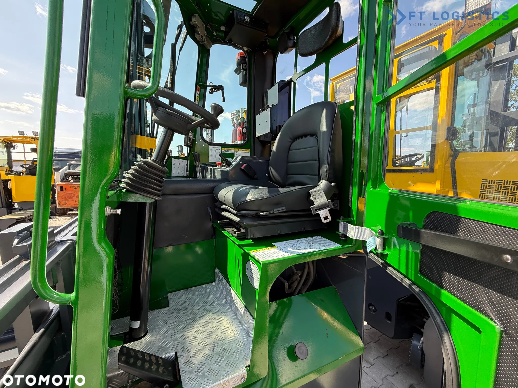 Combilift C5000E / ELEKTRYCZNY / TRIPLEX 8300MM / WOLNY SKOK / SZEROKI POZYCJONER / PRZESUW WIDEŁ / BATERIA JAK NOW - 10