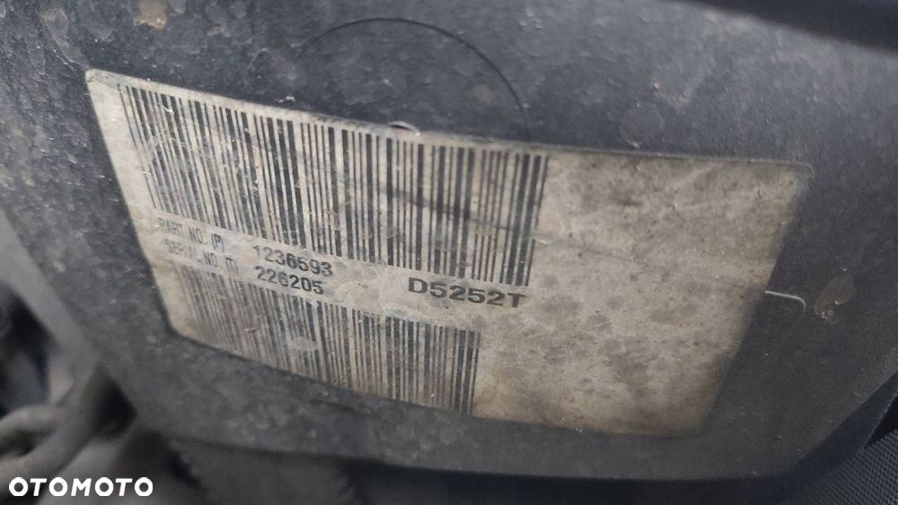 SILNIK POMPA WTRYSKI TURBO KOMPLETNY VOLVO S80 I D5252T - 4