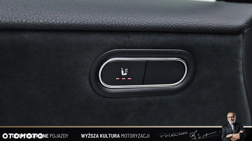 Mercedes-Benz Klasa A 200 AMG Line 7G-DCT - 30