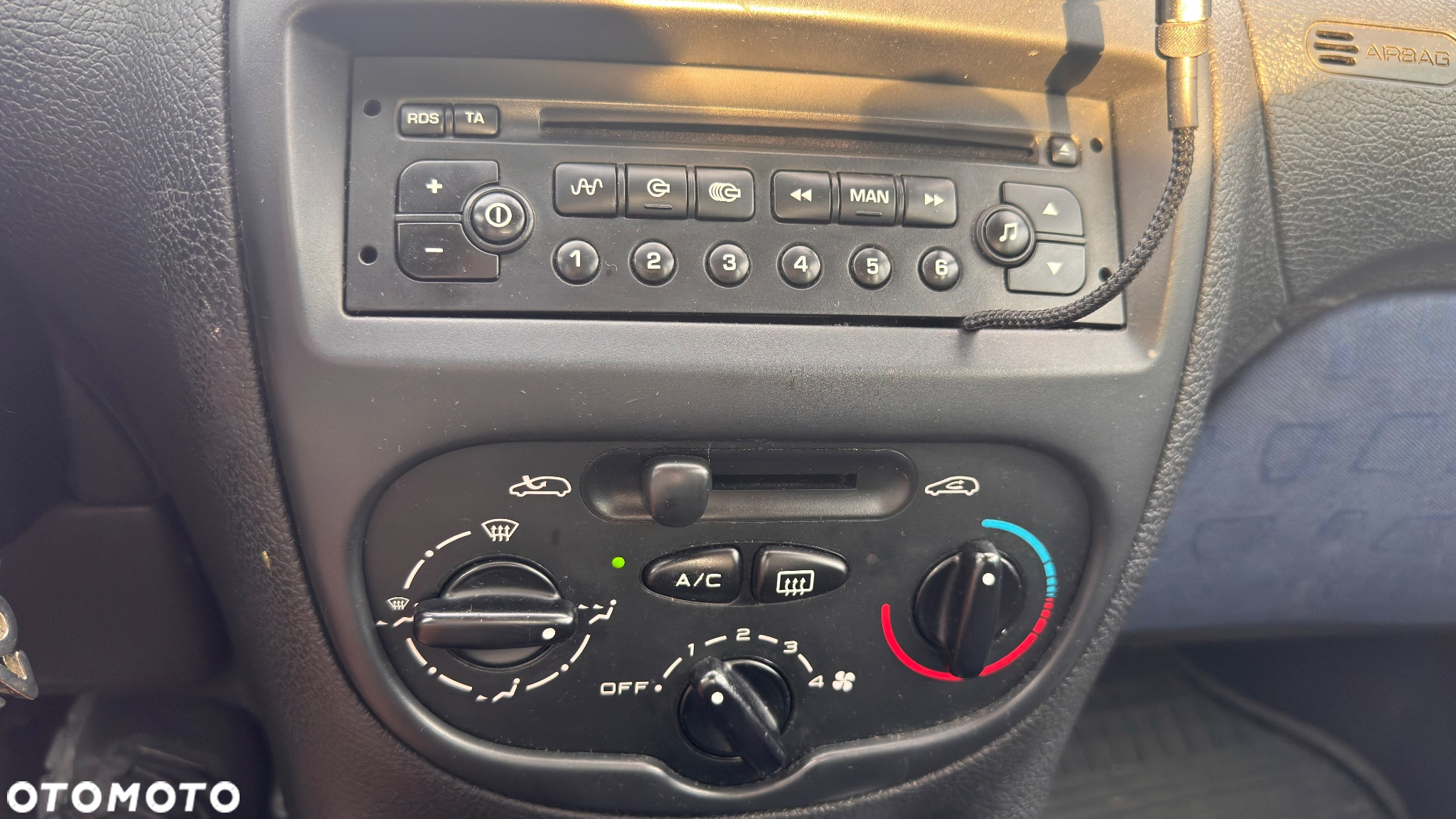 Peugeot 206 - 10