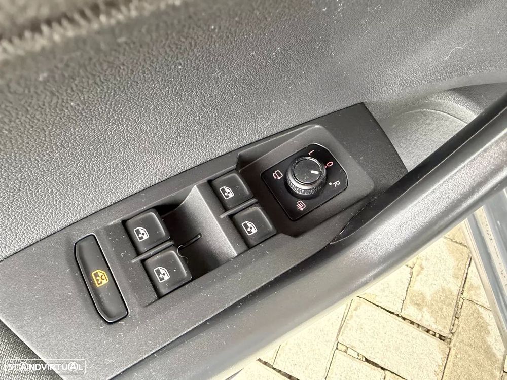 VW Polo 1.6 TDI Confortline - 12