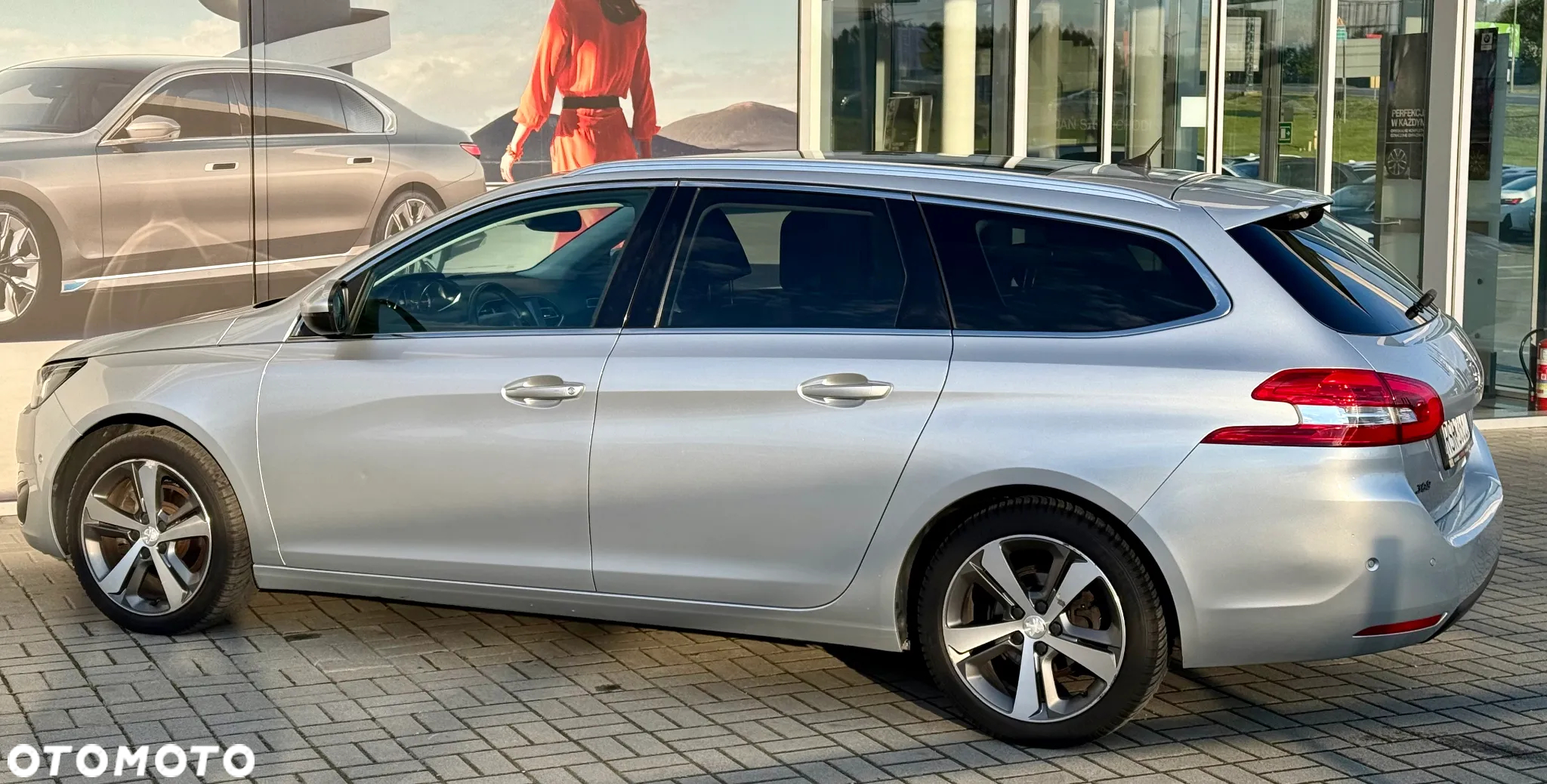 Peugeot 308 1.2 PureTech GPF Allure Pack S&S - 8
