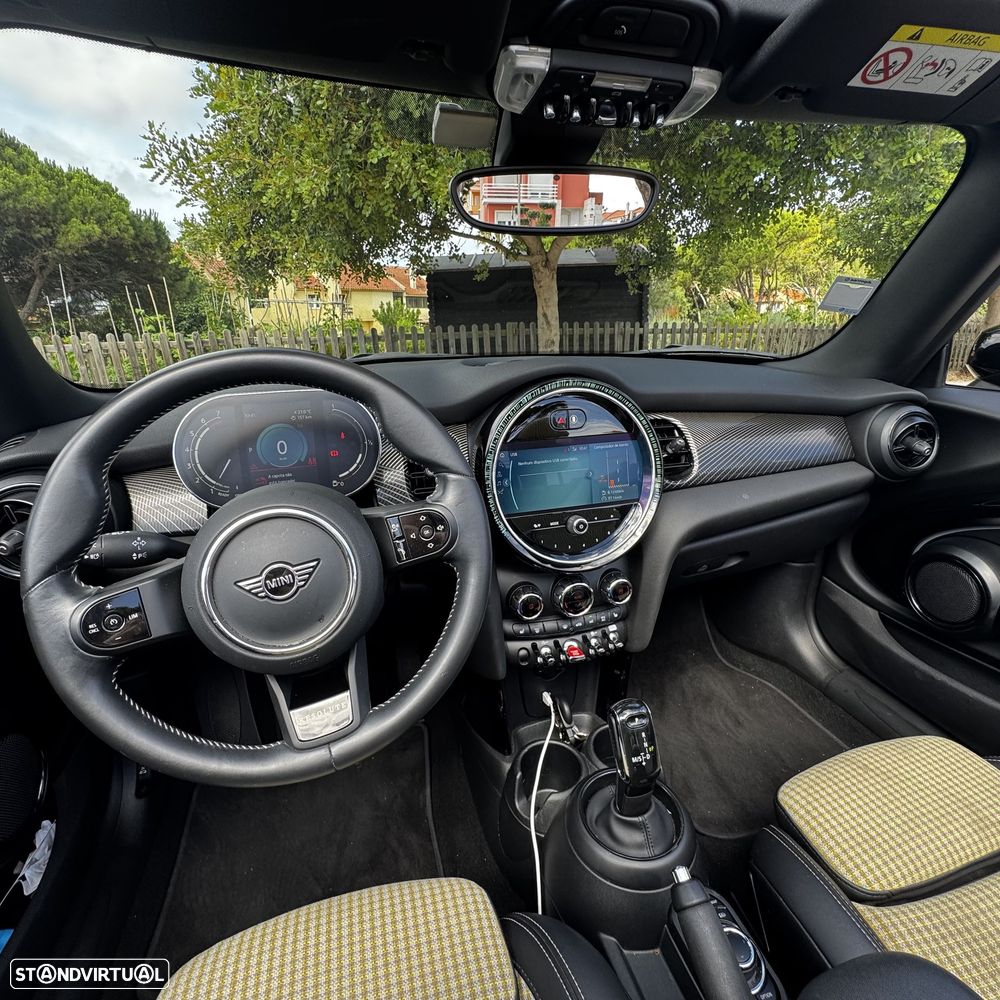 MINI Cabrio Cooper Premium Resolute Edition Auto - 7