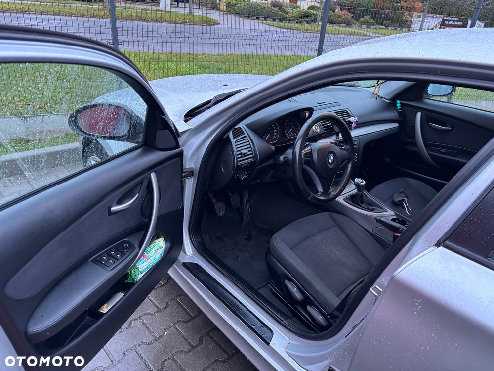 BMW Seria 1 118d - 11