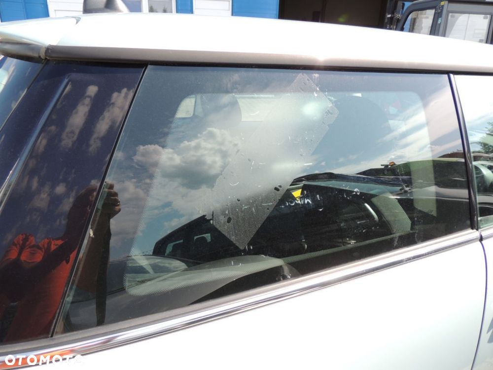 Szyba karoseryjna Mini One Cooper II R56 lift '12 - 1