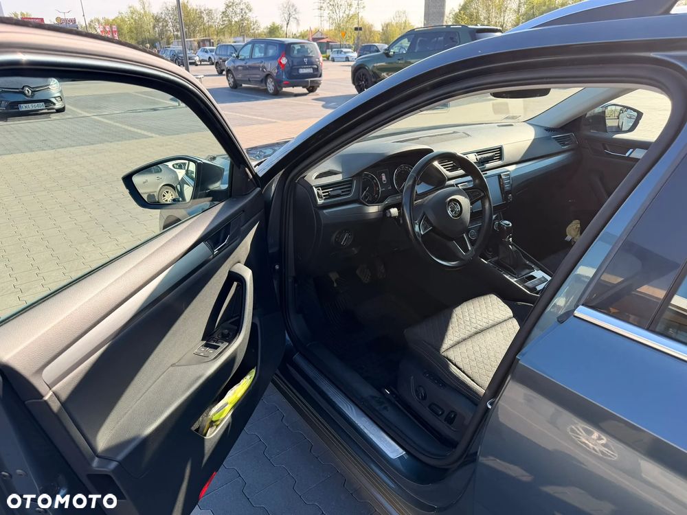 Skoda Superb 1.8 TSI Style - 9