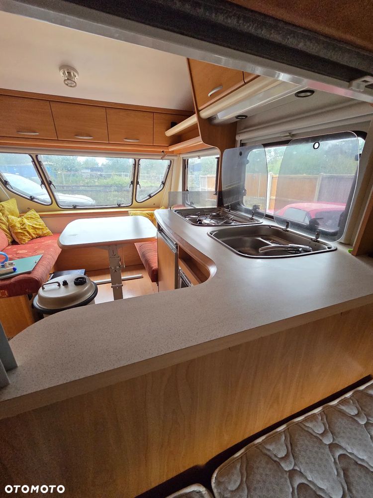 Chateau Chateau Lunar 470 kemping na dzialke - 11
