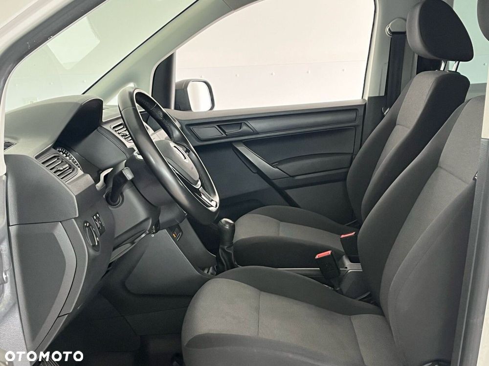 Volkswagen Caddy - 17