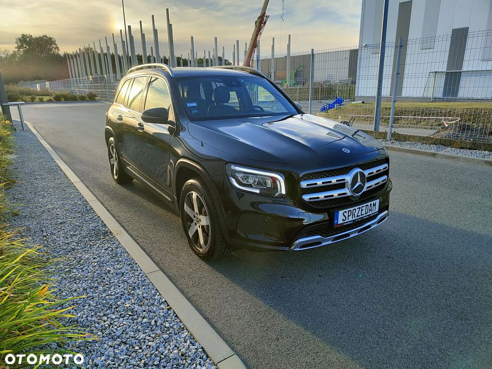 Mercedes-Benz GLB 220 d Progressive 8G-DCT - 2