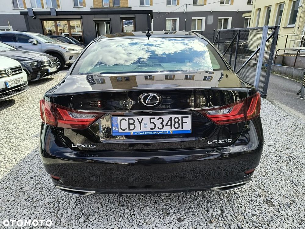Lexus GS - 6