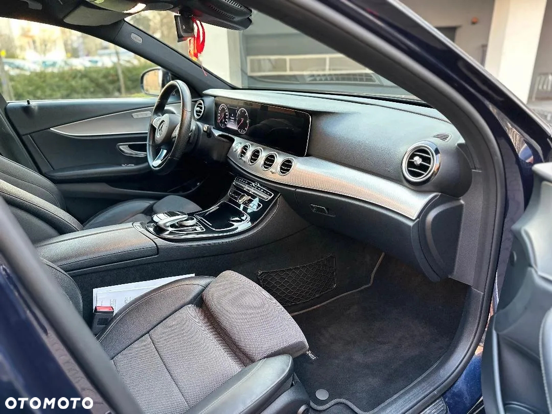 Mercedes-Benz Klasa E 220 d 4-Matic Business Edition 9G-TRONIC - 7