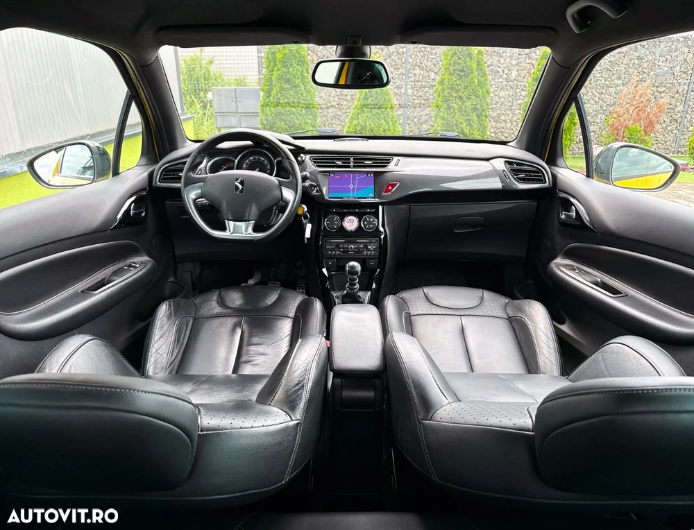Citroën DS3 e-HDi 115 FAP Ultra-Prestige - 24