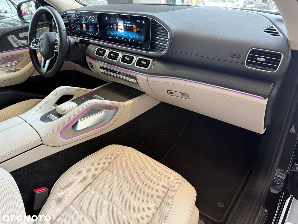 Mercedes-Benz GLE - 19