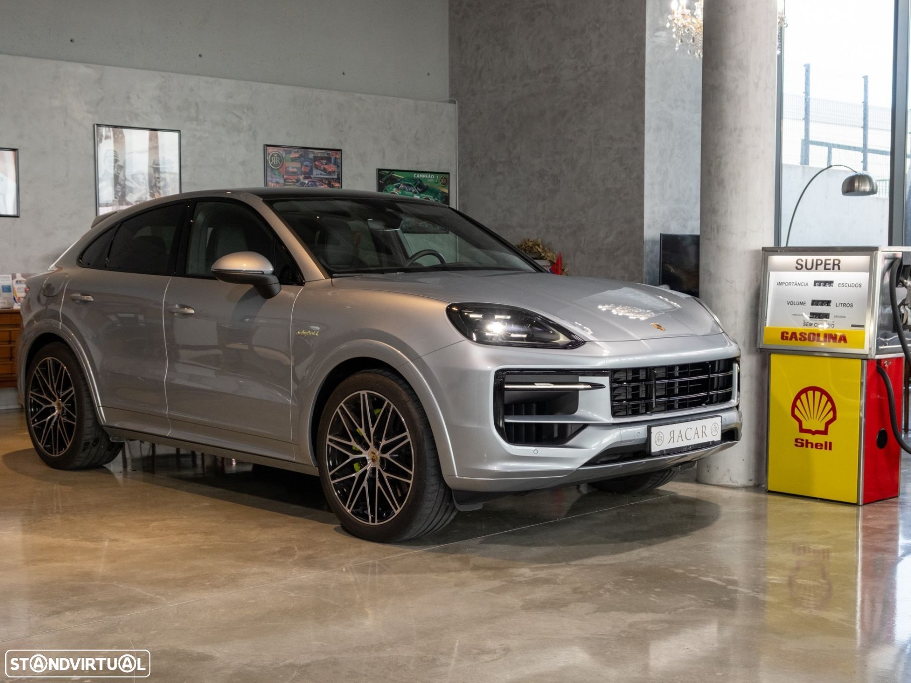 Porsche Cayenne Coupé E-Hybrid - 1