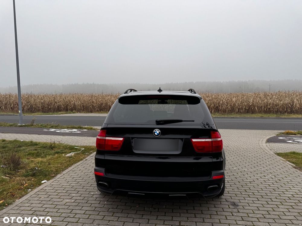 BMW X5 4.8i xDrive - 4