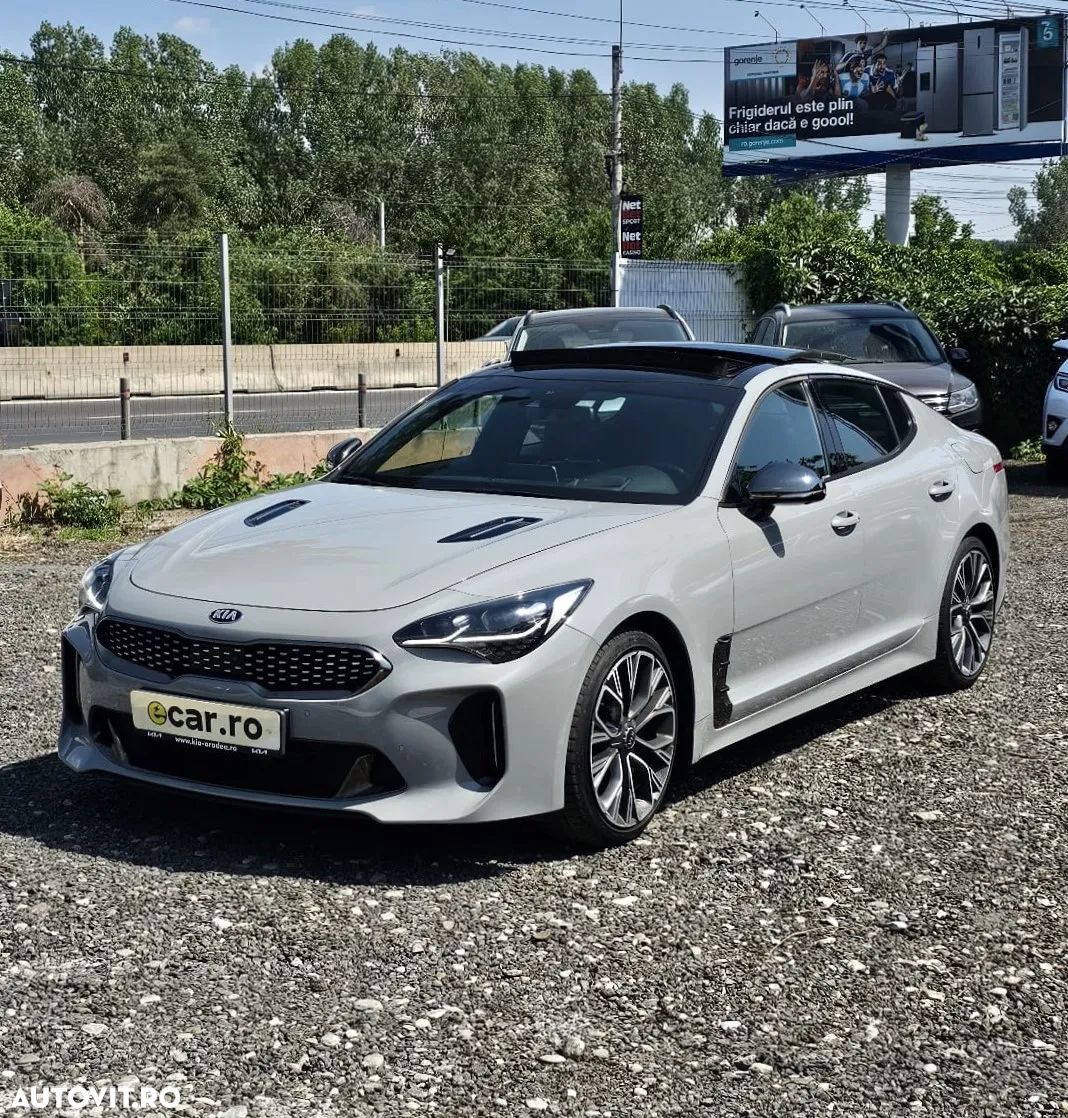 Kia Stinger 2.0 T-GDI RWD GT Line - 1