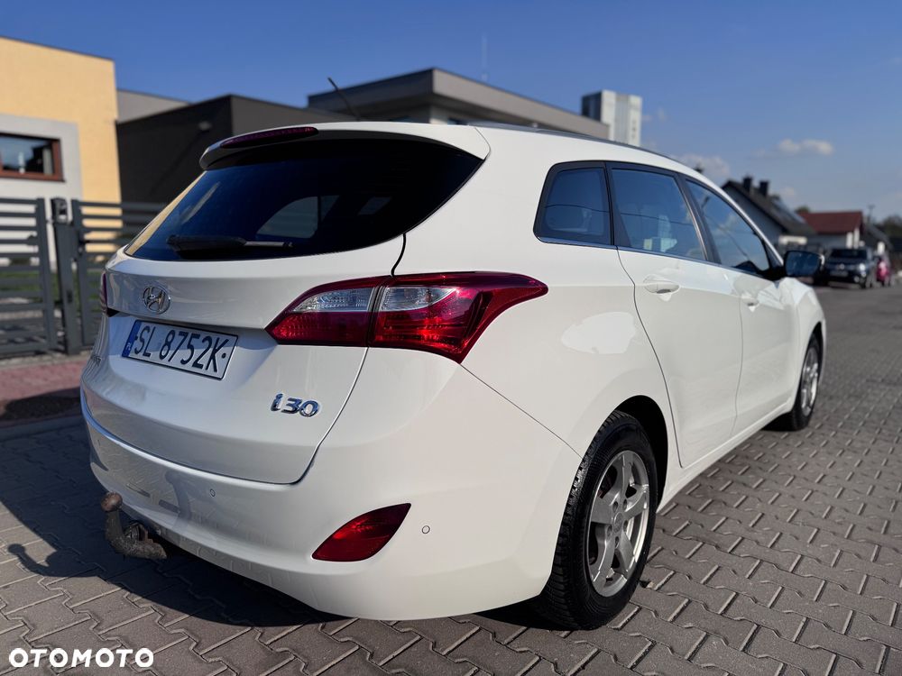 Hyundai i30 1.4 Comfort - 11