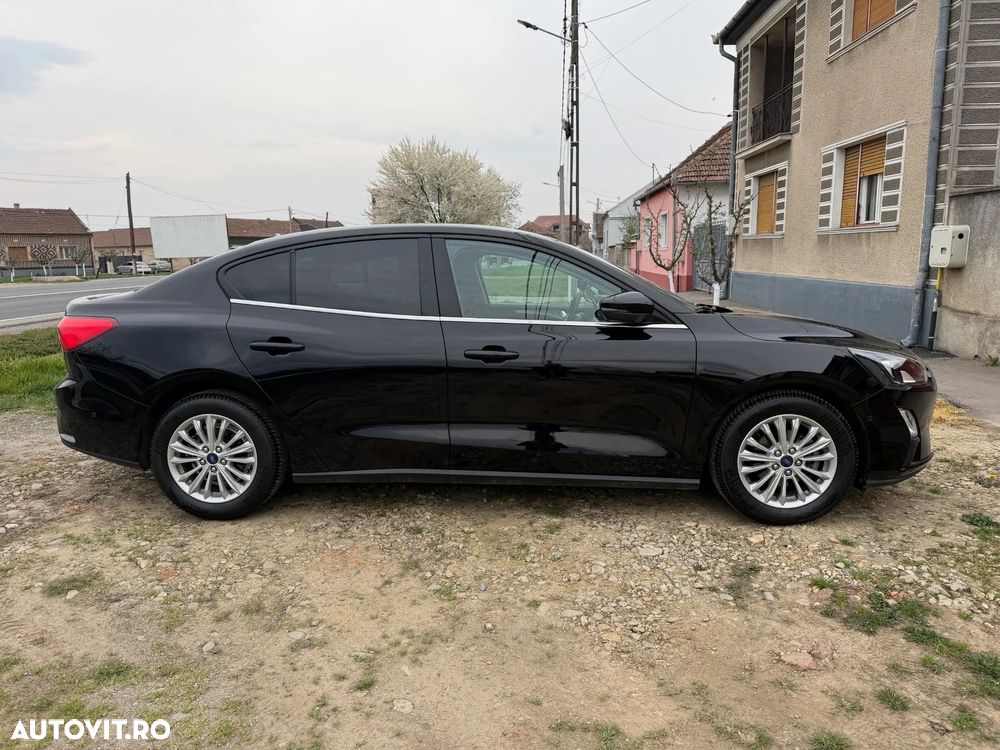 Ford Focus 1.5 EcoBlue Titanium Business - 2