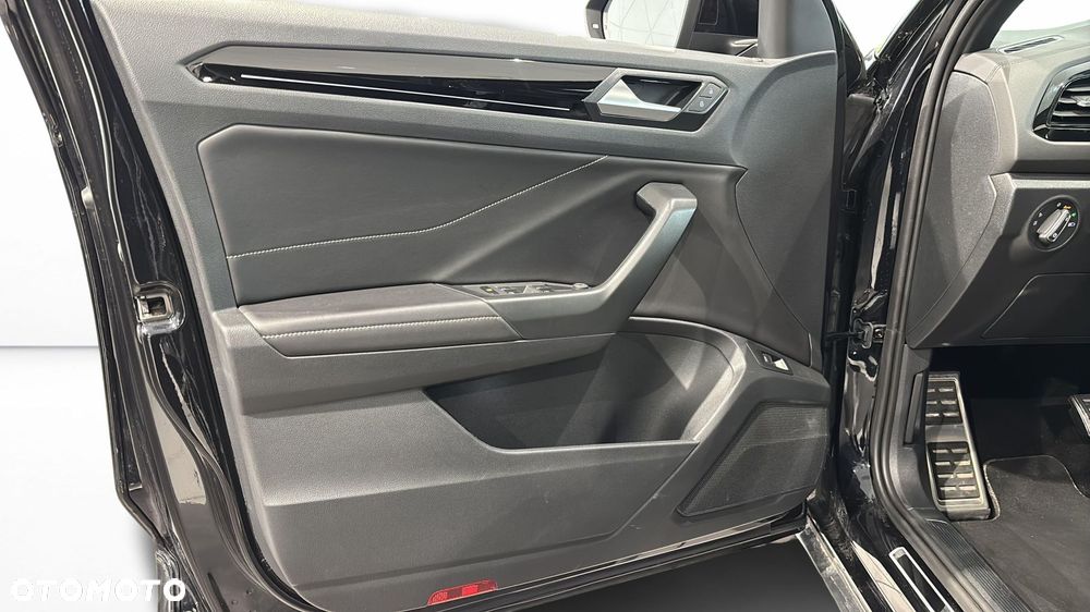 Volkswagen T-Roc 1.5 TSI R-Line DSG - 11