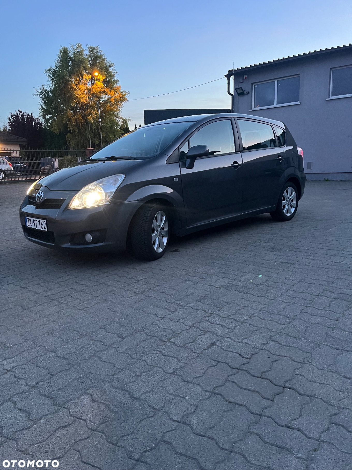 Toyota Corolla Verso 2.2 D-4D Sol + 7os - 4