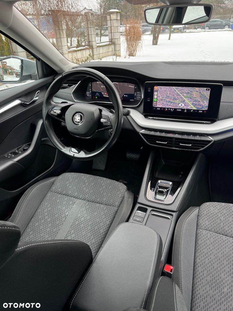Skoda Octavia 2.0 TDI SCR Ambition DSG - 9